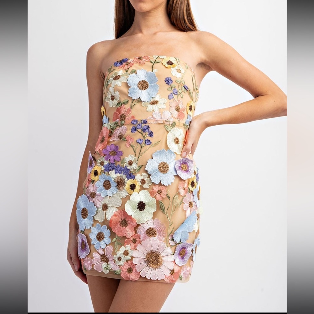 Floral 3D tube mini dress